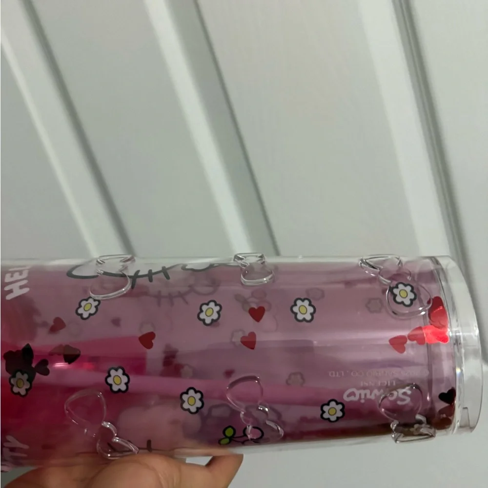 Sanrio Hello Kitty Pink Tumbler - Picture 10 of 10